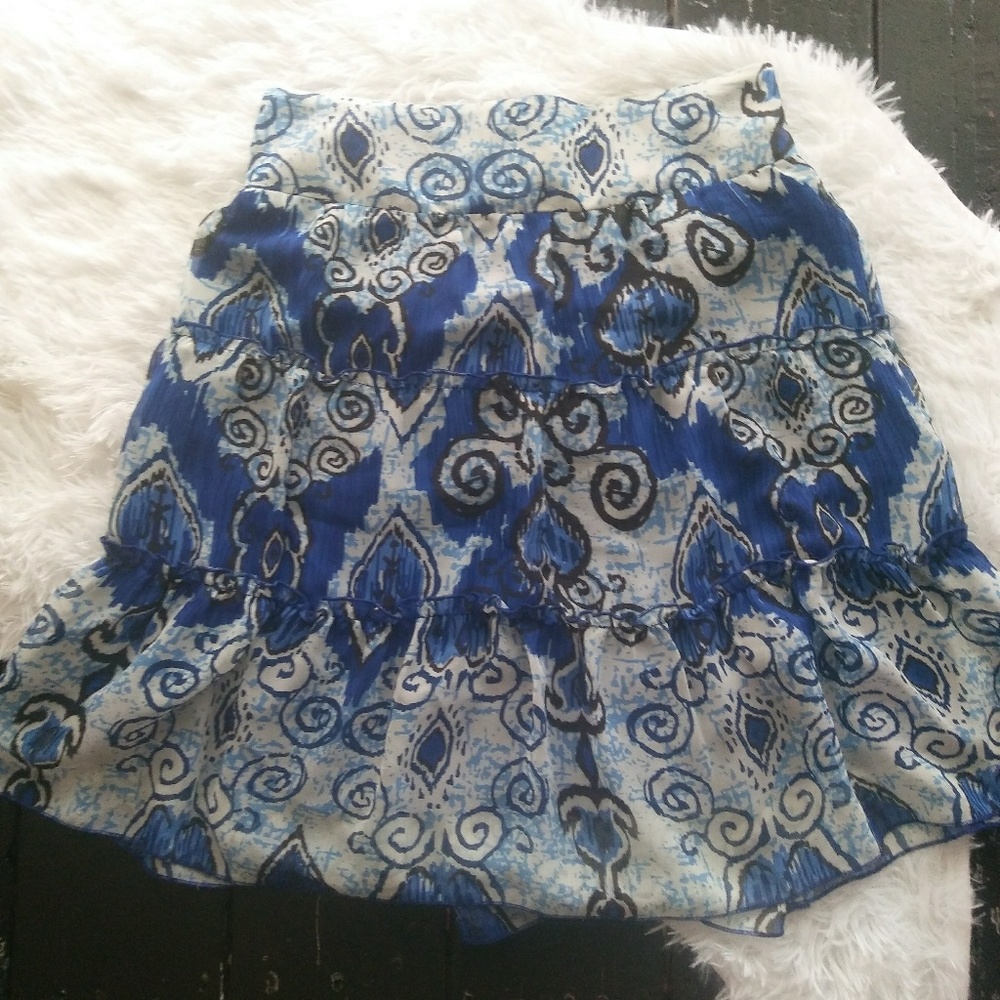 Nwt INC flowy skirt Medium